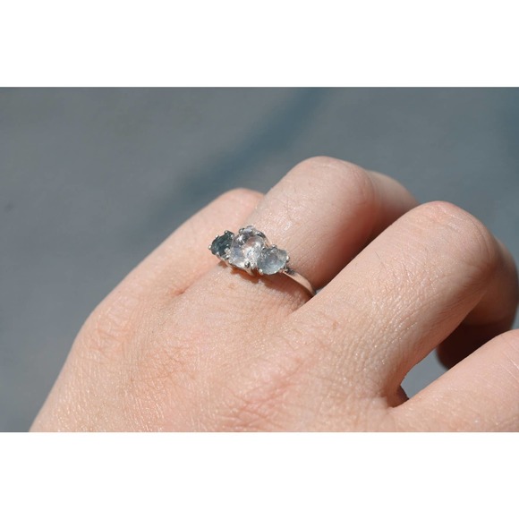 Blue Sapphire ring, Raw stone ring, Gemstone rings, Rings for women, Raw… - Picture 2 of 4